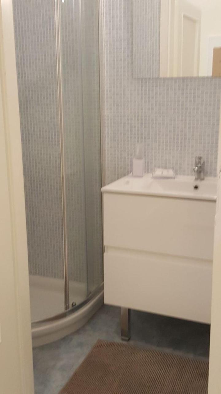 Happy Apartment Lecce Esterno foto
